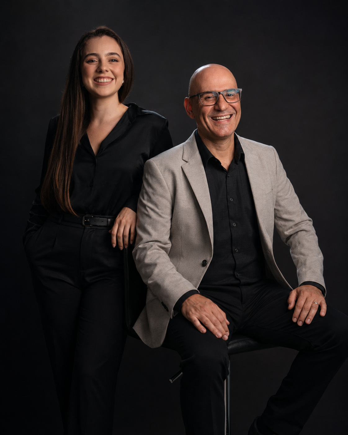 Fernando Tepasse e Caroline Costa, fundadores do Negócios Essenciais